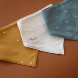 Pack de 3 baberos de algodón orgánico con diseño de triángulo Little Party