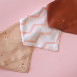 Pack 3 Baberos Triángulo de Algodón Orgánico Rosa Suave