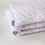 Resguardo de Cama Clássico em Algodão Orgânico Nuvens Rosa